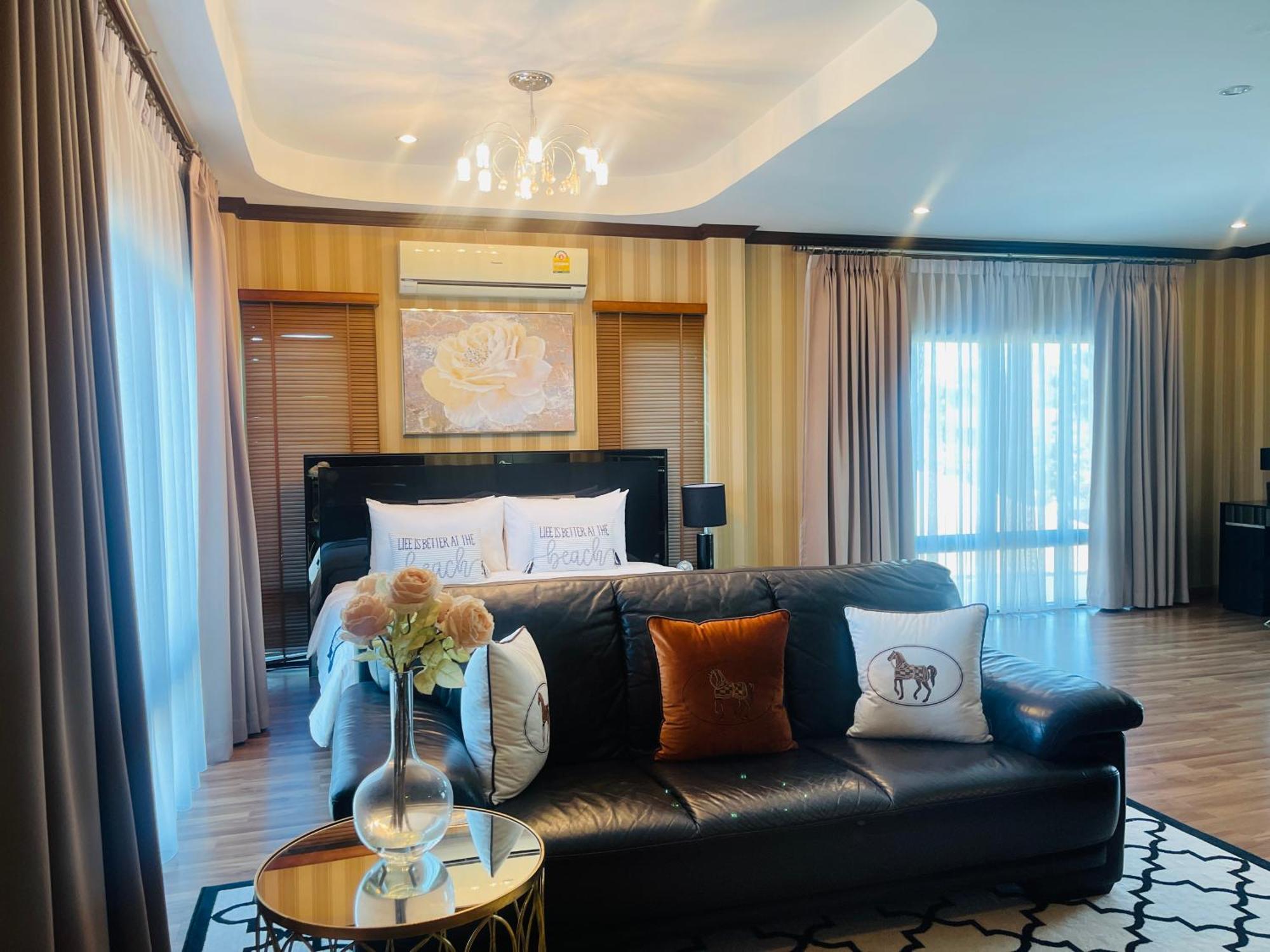 Romlaphass Boutique Villa กาฬสินธุ์ ภายนอก รูปภาพ