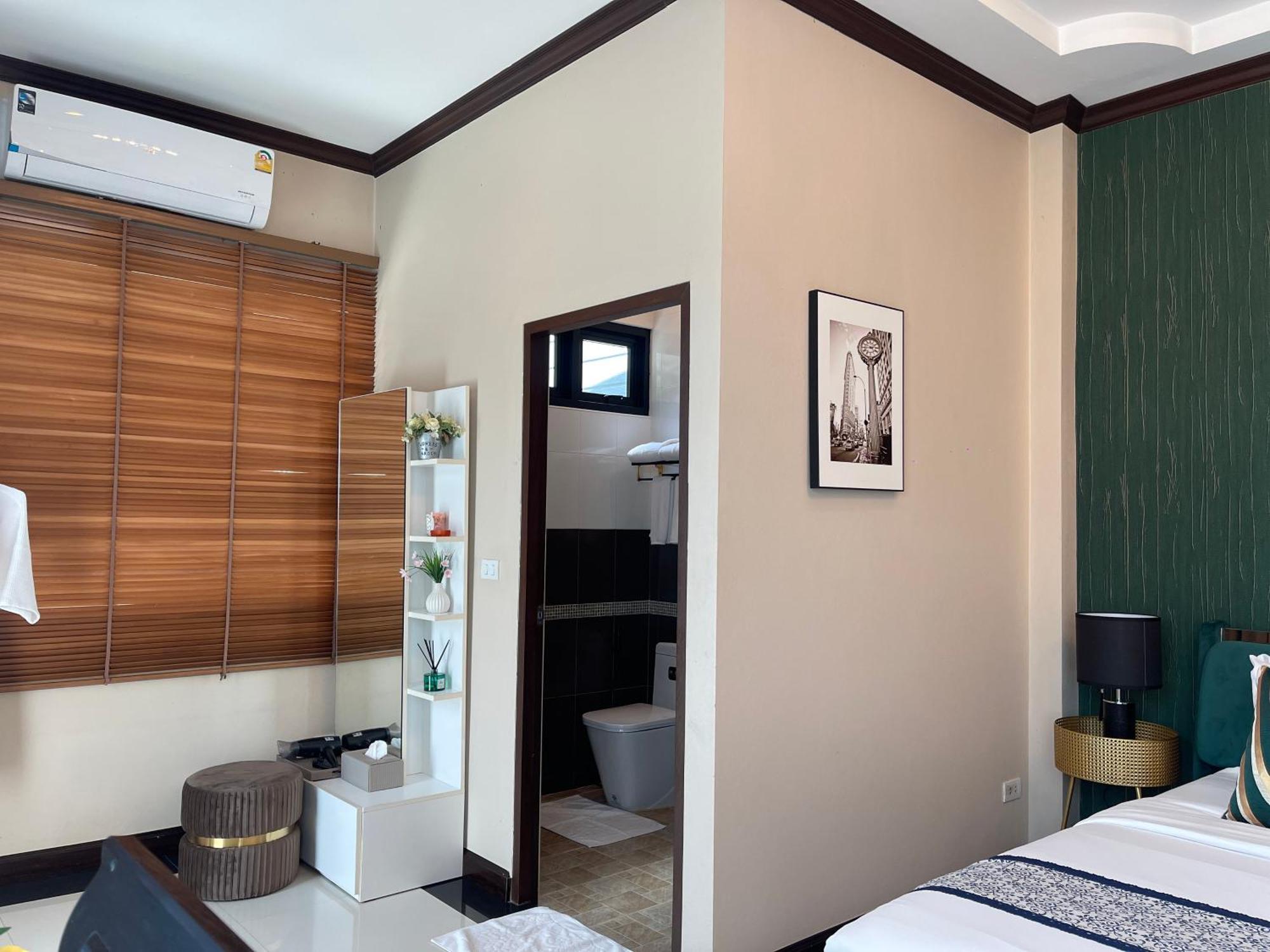 Romlaphass Boutique Villa กาฬสินธุ์ ภายนอก รูปภาพ